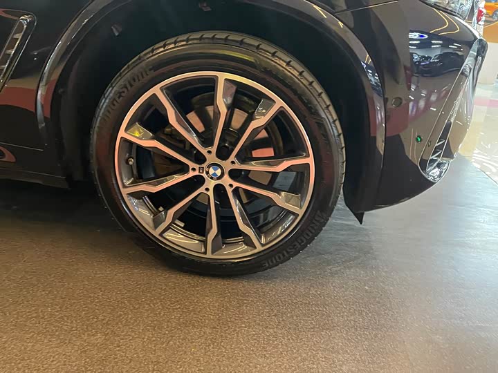 Фото 17 - BMW X3