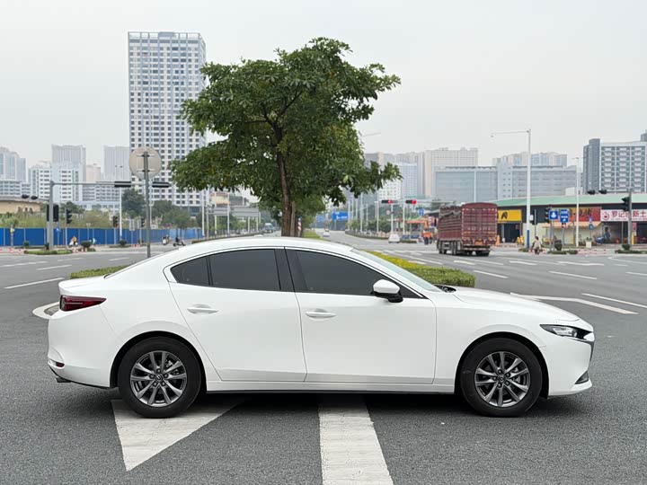 Фото 14 - Mazda 3 (Axela)