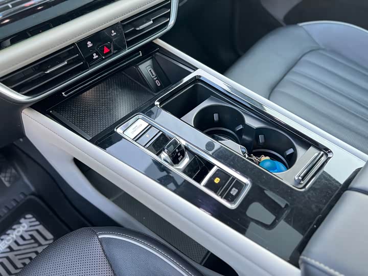 Фото 17 - Volkswagen Teramont Pro