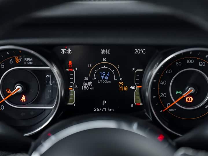 Фото 22 - Jeep Gladiator