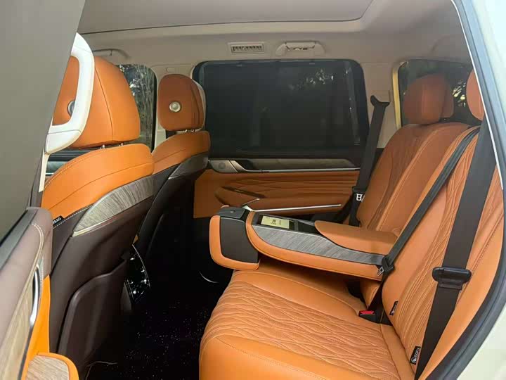 Фото 6 - Tank 500