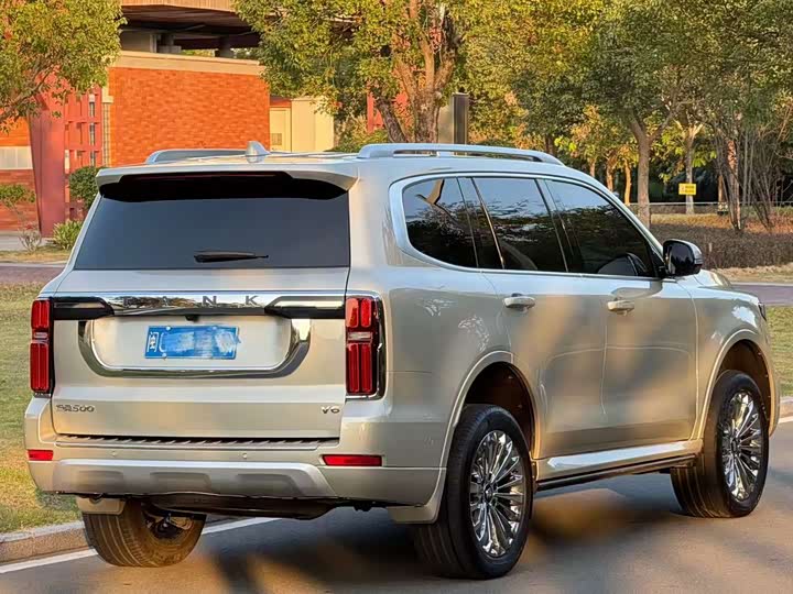 Фото 8 - Tank 500