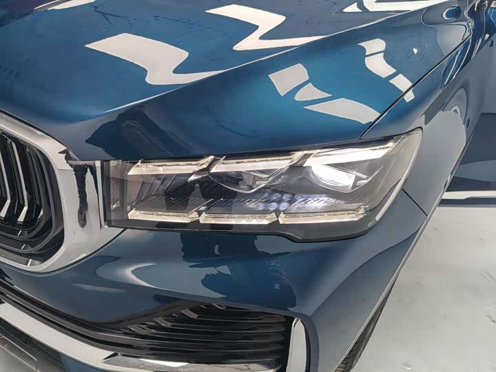 Фото 16 - Geely Monjaro