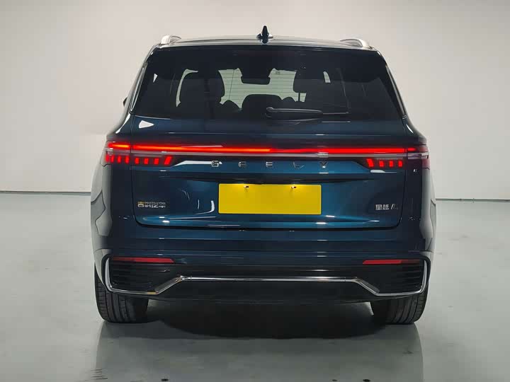 Фото 7 - Geely Monjaro