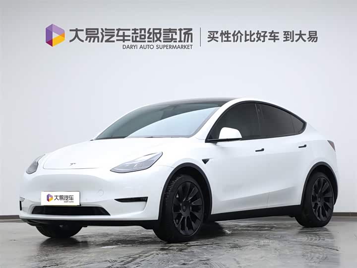 Фото 1 - Tesla Model Y