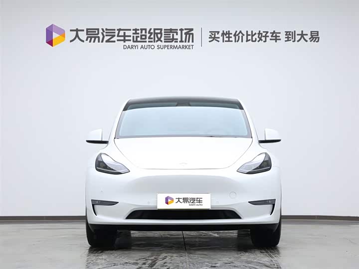 Фото 2 - Tesla Model Y