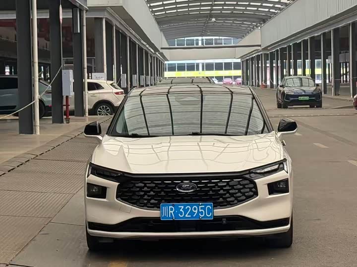 Фото 2 - Ford Mondeo