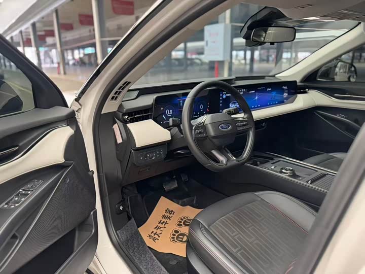 Фото 4 - Ford Mondeo