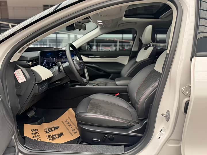 Фото 5 - Ford Mondeo