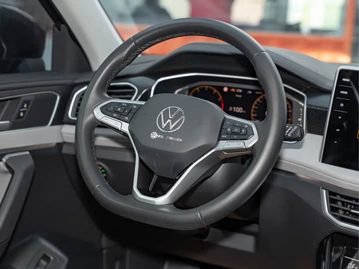 Фото 5 - Volkswagen Tayron