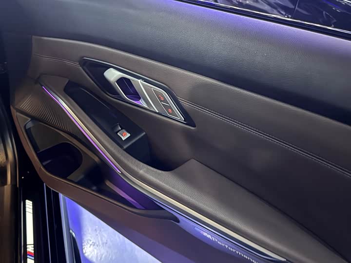 Фото 9 - BMW 3 Series