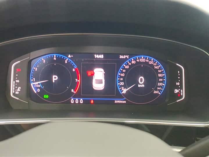 Фото 14 - Volkswagen Passat