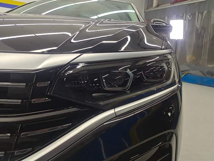 Фото 5 - Volkswagen Passat