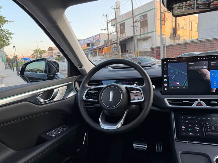 Фото 7 - Wey Mocca Hybrid