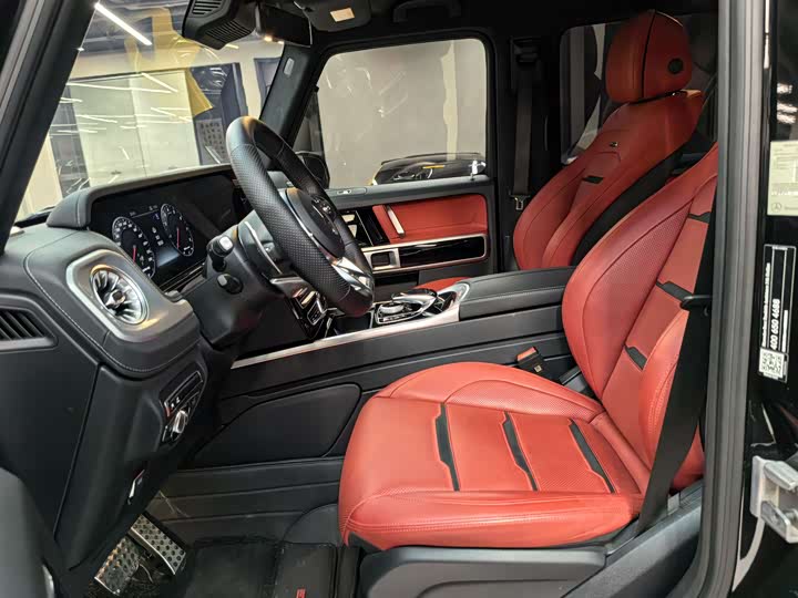 Фото 8 - Mercedes-Benz G-Class AMG