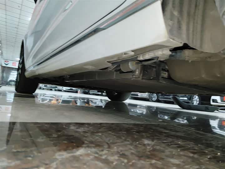 Фото 22 - BYD Song Max Hybrid