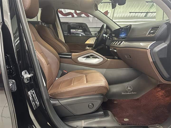 Фото 13 - Mercedes-Benz GLS-Class