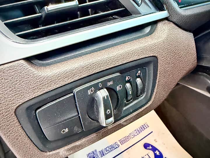 Фото 15 - BMW X1