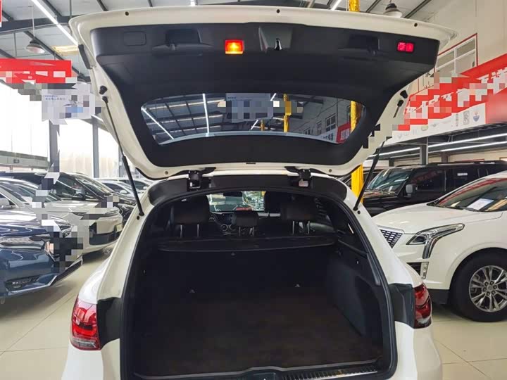 Фото 19 - Mercedes-Benz GLC-Class