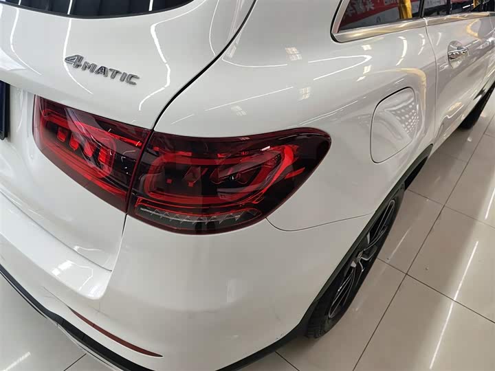 Фото 8 - Mercedes-Benz GLC-Class