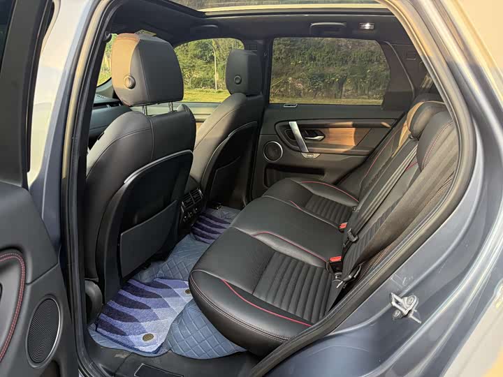 Фото 8 - Land Rover Discovery Sport Hybrid