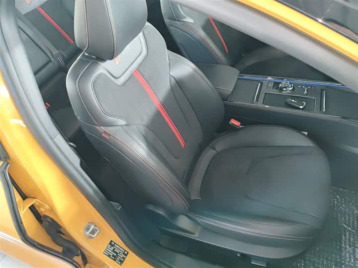 Фото 25 - Ford Mondeo