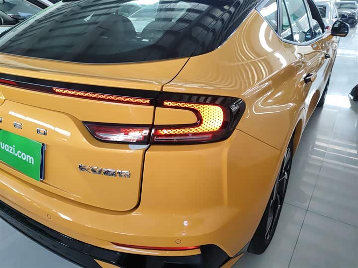 Фото 8 - Ford Mondeo