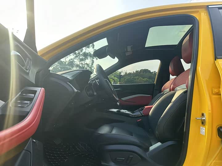 Фото 10 - MG Motor 5