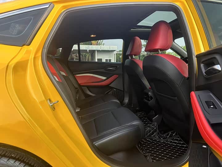 Фото 13 - MG Motor 5