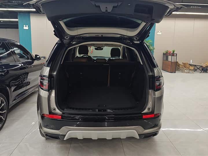 Фото 4 - Land Rover Discovery Sport