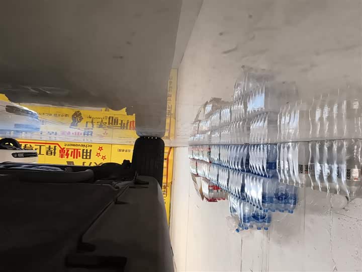 Фото 21 - Geely Vision X3