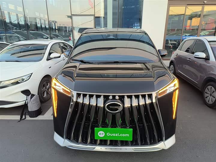 Фото 3 - GAC Trumpchi M8