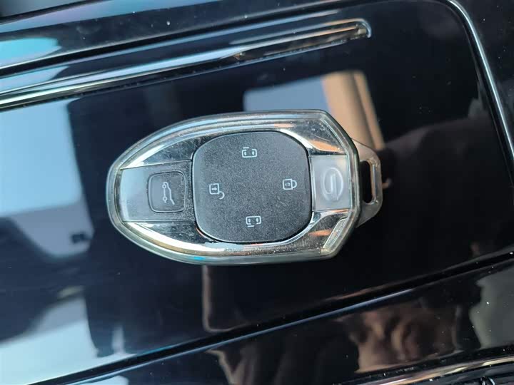 Фото 9 - GAC Trumpchi M8