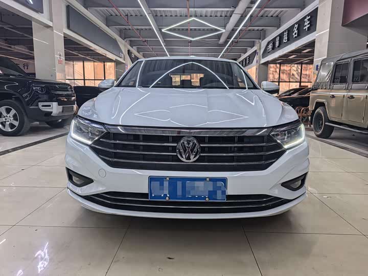 Фото 2 - Volkswagen Sagitar L