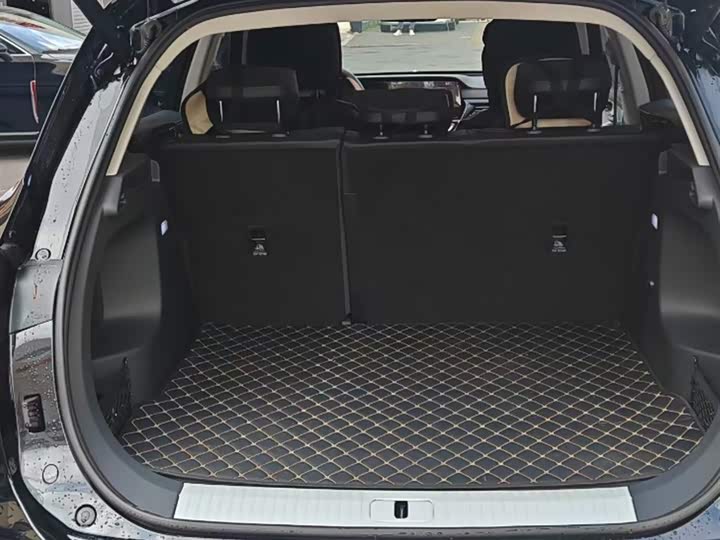 Фото 5 - Hongqi HS5