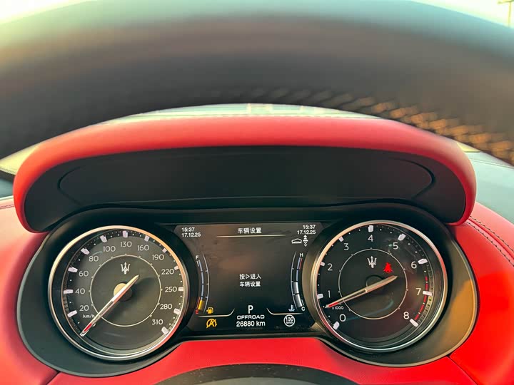 Фото 13 - Maserati Levante