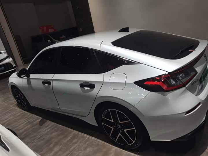 Фото 5 - Honda Civic