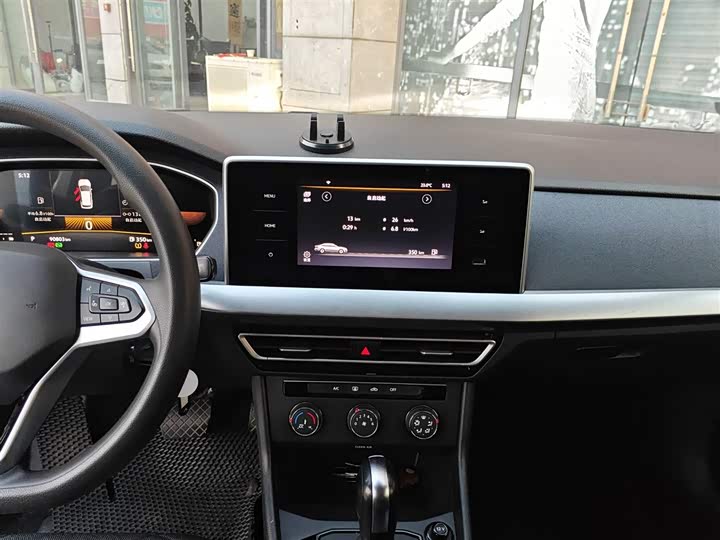 Фото 13 - Volkswagen Lavida