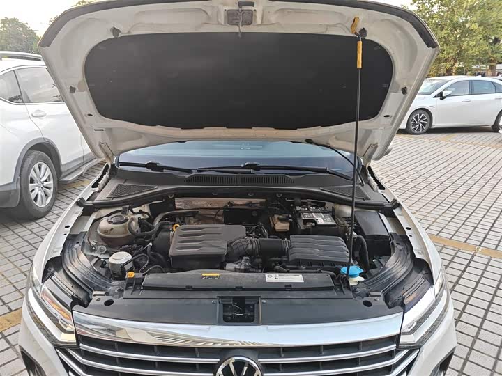 Фото 20 - Volkswagen Lavida