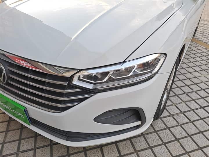 Фото 24 - Volkswagen Lavida