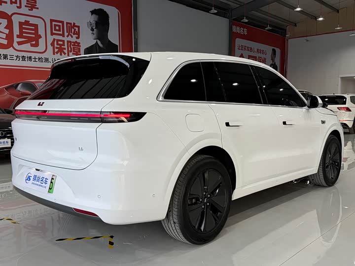 Фото 24 - LiXiang L6