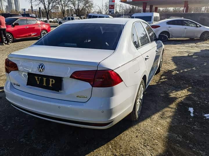 Фото 4 - Volkswagen Bora