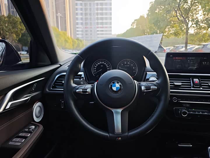 Фото 14 - BMW 1 Series