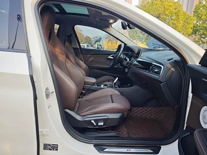 Фото 8 - BMW 1 Series