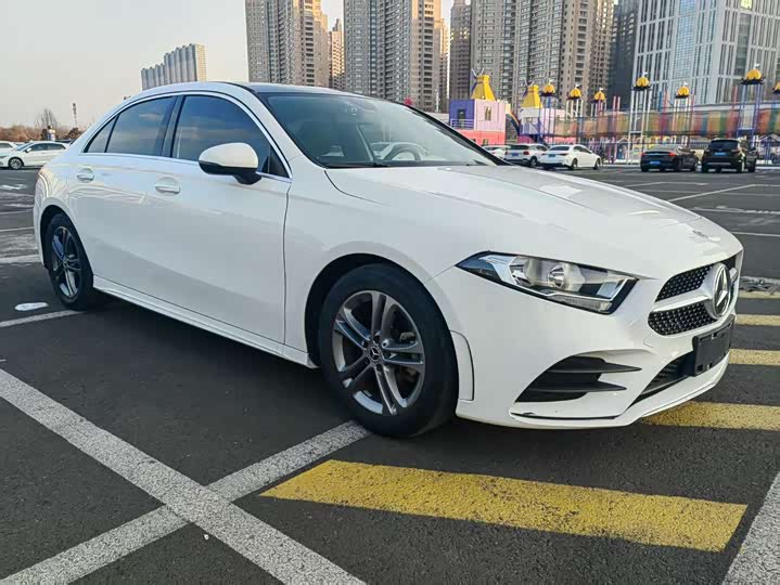 Фото 7 - Mercedes-Benz A-Class