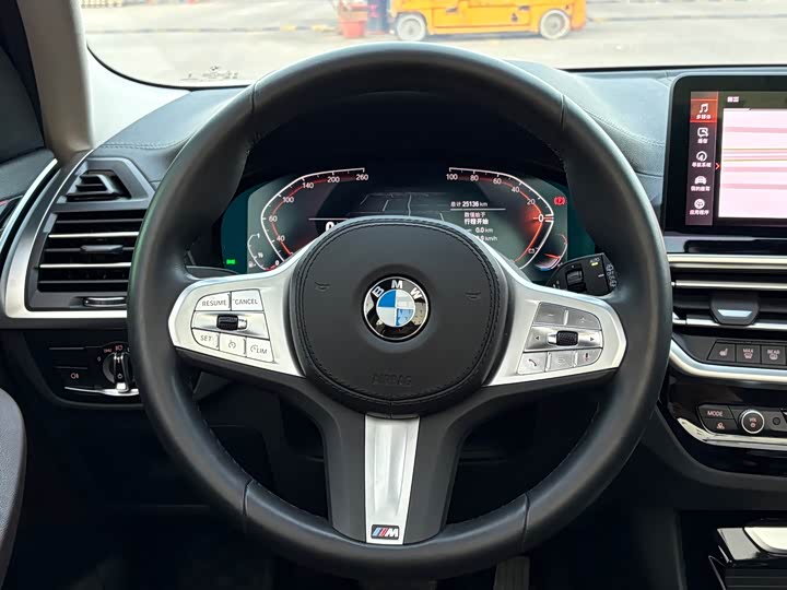 Фото 13 - BMW X3