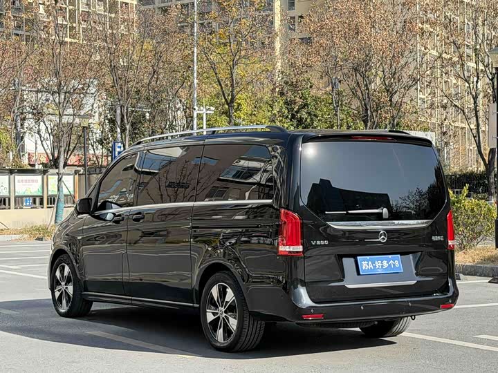 Фото 6 - Mercedes-Benz V-Class