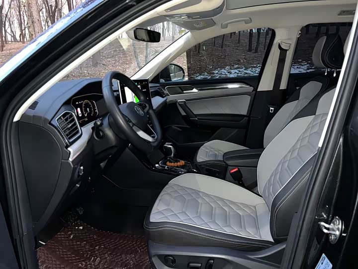 Фото 9 - Volkswagen Tayron