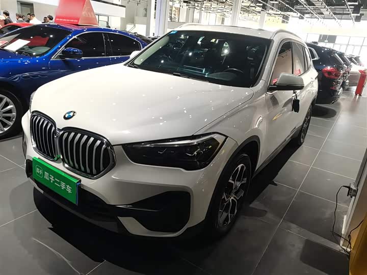 Фото 1 - BMW X1