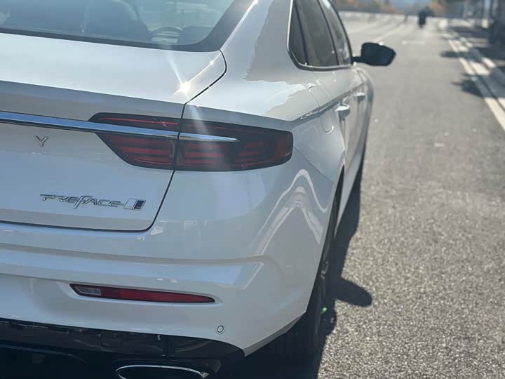 Photo 13 - Geely Preface